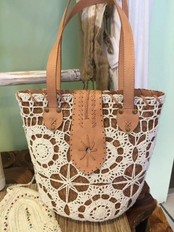 BOHEMIAN BAG CROCHET Flower Rattan/ Leather Medium Size